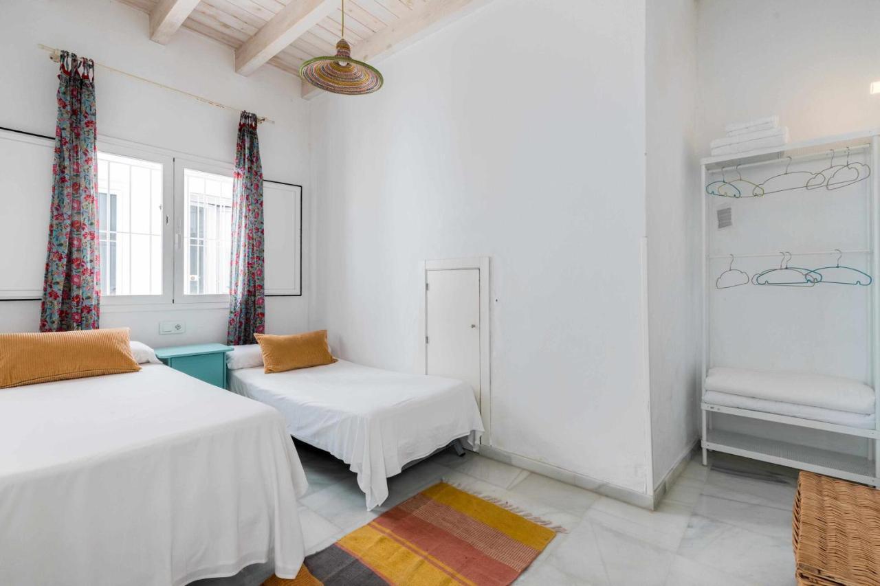 El Erizo Apartamentos 塔里法 外观 照片