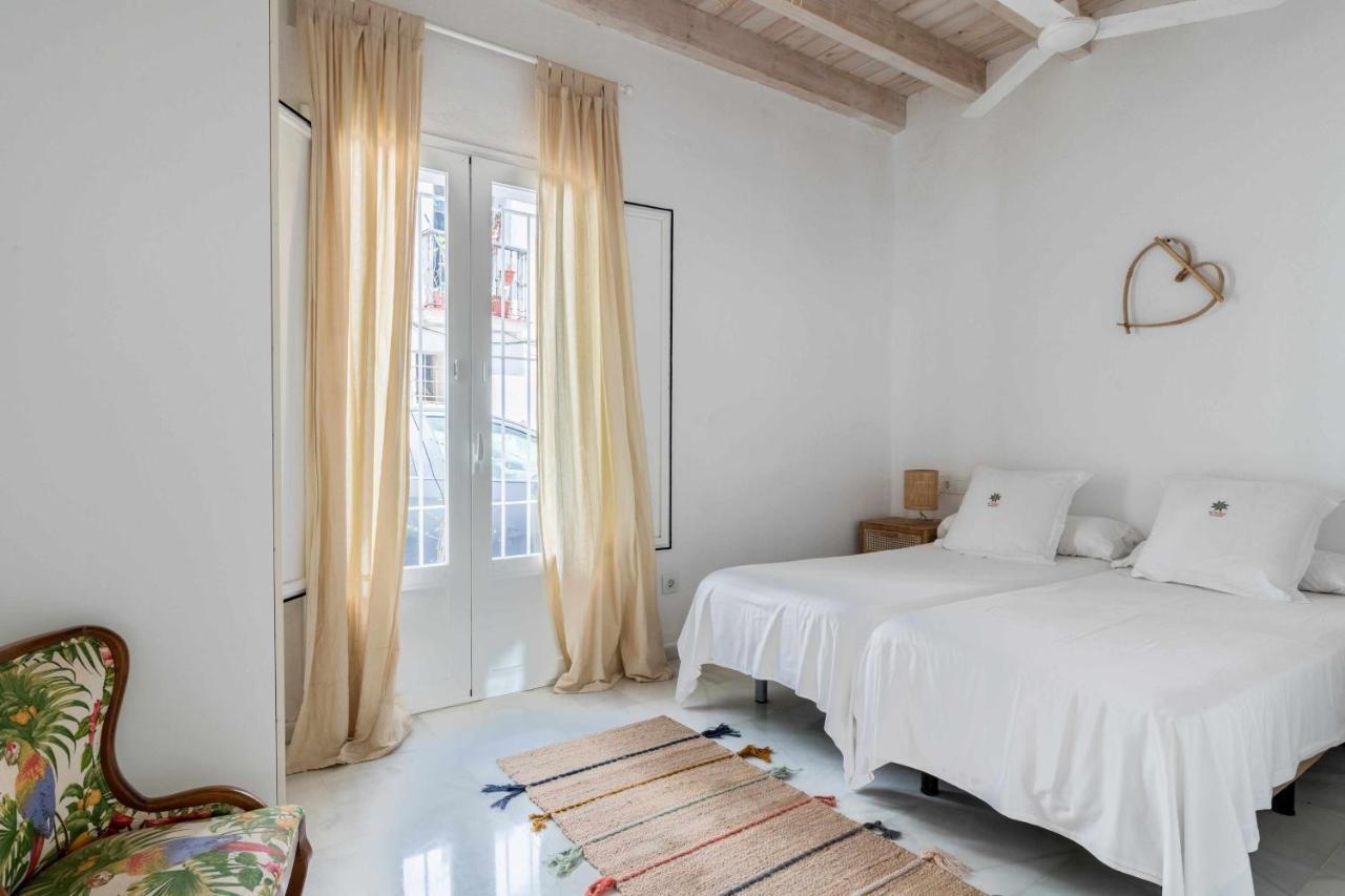 El Erizo Apartamentos 塔里法 外观 照片