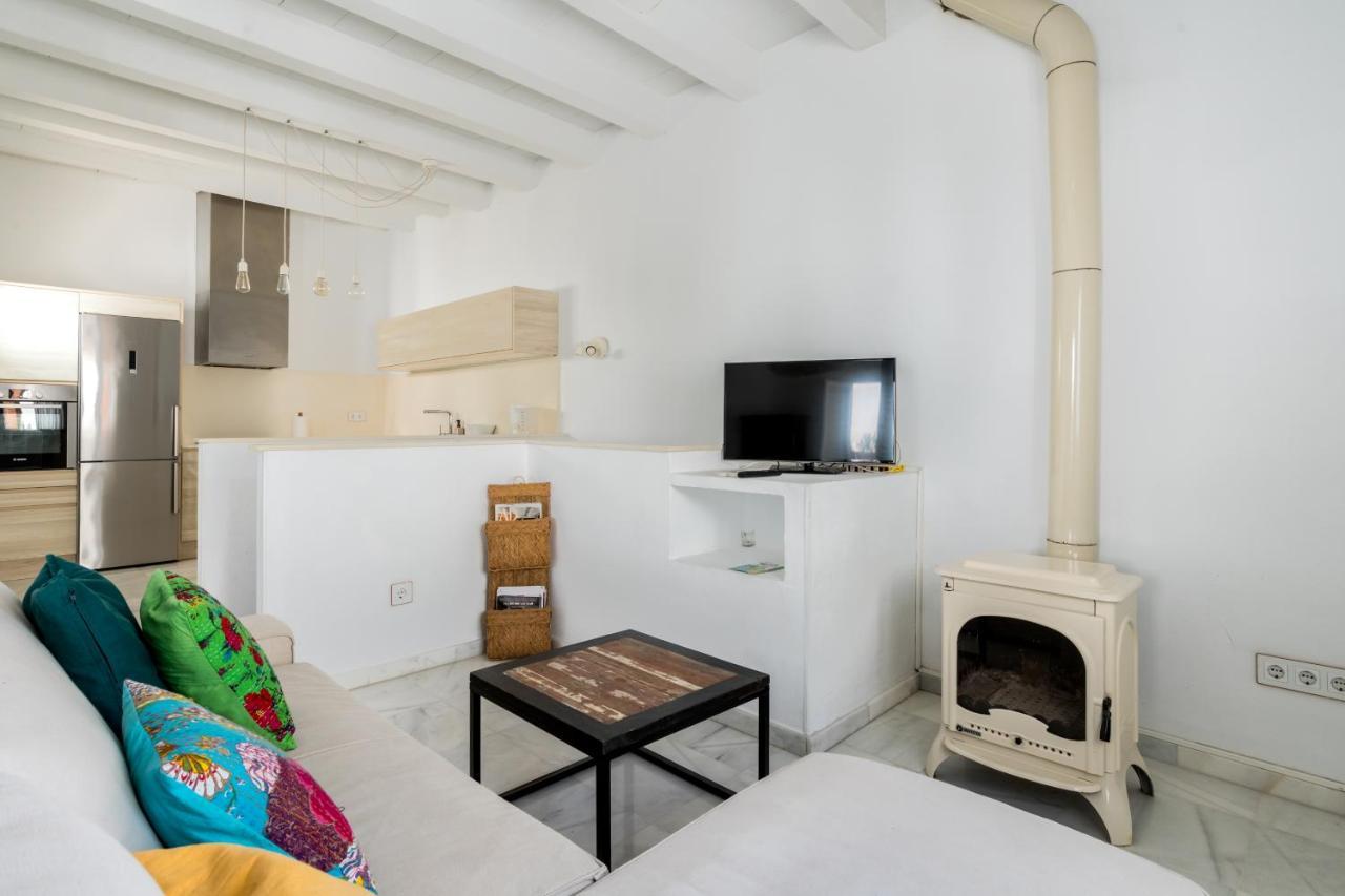 El Erizo Apartamentos 塔里法 外观 照片